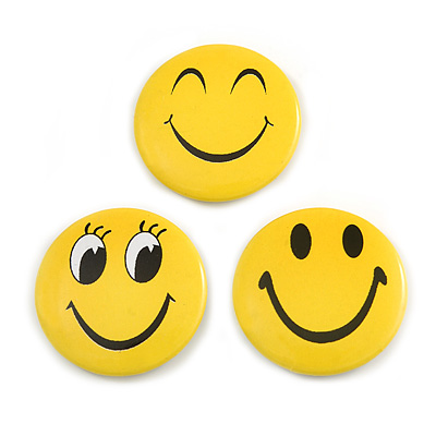 3pcs Happy Looking Smiling Face Lapel Pin Button Badge - 3cm Diameter - main view