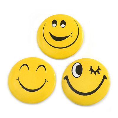 3pcs Very Happy Smiling Face Lapel Pin Button Badge - 3cm Diameter - main view