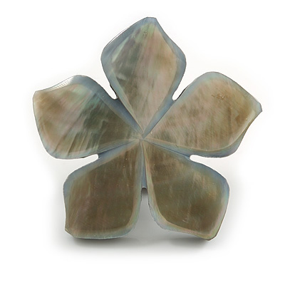 38mm L/Flower Sea Shell Brooch/ Silver/Natural Shades/ Handmade/ Slight Variation In Colour/Natural Irregularities - main view