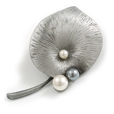 Large Faux Pearl Leaf Brooch/Pendant in Pewter Tone Metal - 75mm Across - main view