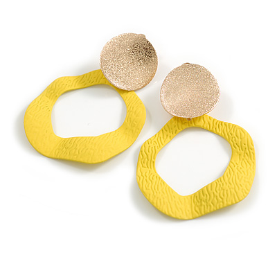 Off Round Textured Curvy Hoop Earrings in Gold Tone (Yellow Matt Finish) - 50mm Long - main view