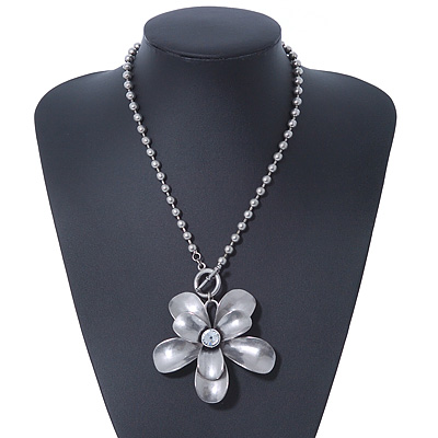Large Chunky 'Flower' Pendant Metal Bead Chain Necklace With T-Bar Closure - 46cm Length