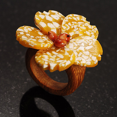 Fancy Flower Wooden Ring (Mustard&White) - main view