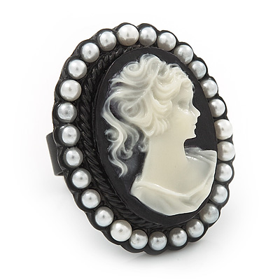 Black Simulated Pearl Cameo Young Lady Ring - Adjustable - 7/9 Size - 3cm Length