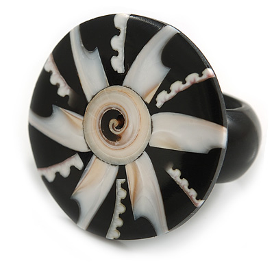 30mm/Black/White/Cream Round Shape Sea Shell Ring/Handmade/ Slight Variation In Colour/Natural Irregularities