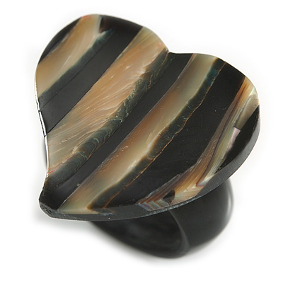 30mm/Black/Brown/Natural Heart Shape Sea Shell Ring/Handmade/ Slight Variation In Colour/Natural Irregularities - main view