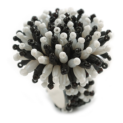40mm Diameter/ Black/White Acrylic/Glass Bead Daisy Flower Flex Ring - Size M - main view