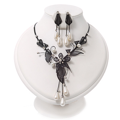 Black Mesh Floral Faux Pearl Necklace & Drop Earrings Set