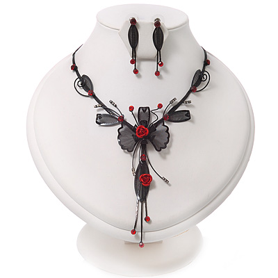 Exquisite Y-Shape Red Rose Necklace & Drop Earring Set In Black Metal - main view