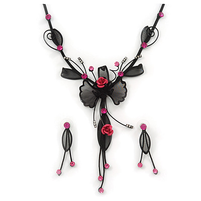 Exquisite Y-Shape Magenta Rose Necklace & Drop Earring Set In Black Metal