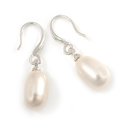 Delicate Oval Freshwater Pearl Earrings In Rhodium Plating - 28mm Long